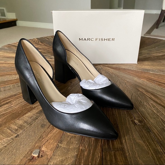 Marc Fisher Cayson Pump 